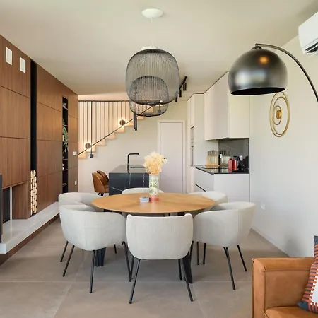 Tia 1 By Interhome