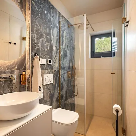 Tia 1 By Interhome Nova Vas (Porec)